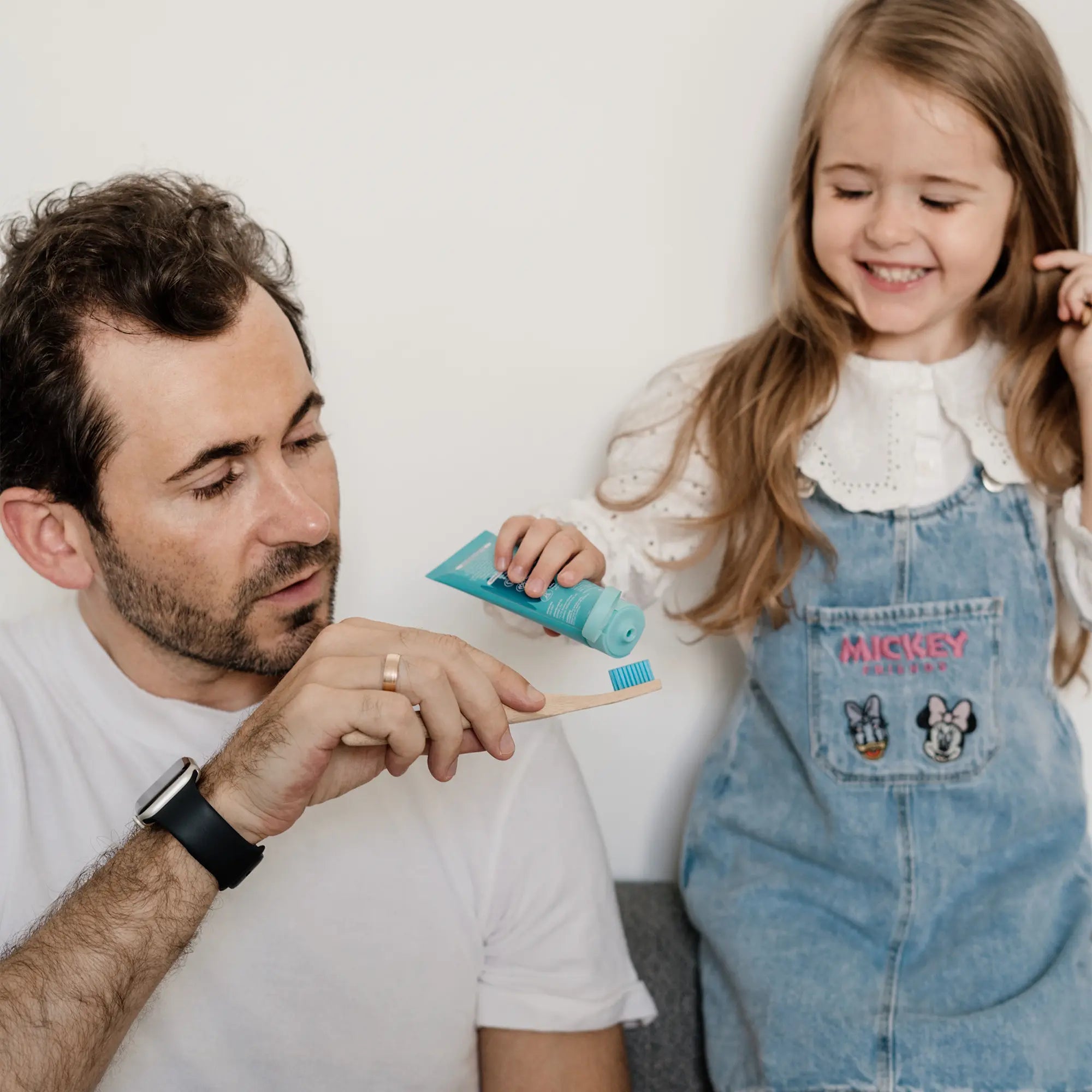 Day and Night Teeth Whitening Toothpaste